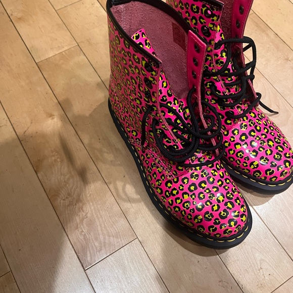 Brand new Dr.Martens - Picture 5 of 6